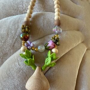 Raindrop Car Lei with Oil Diffuser